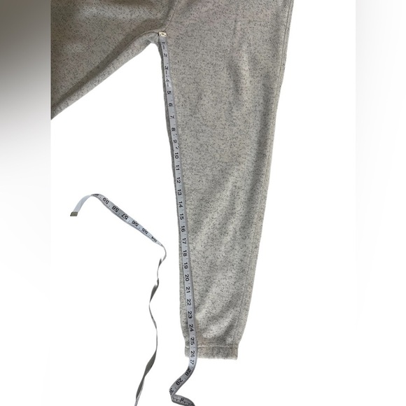 THREAD & Supply Light Heather Gray Fleece Joggers Medium Excellent Condition - Picture 7 of 8